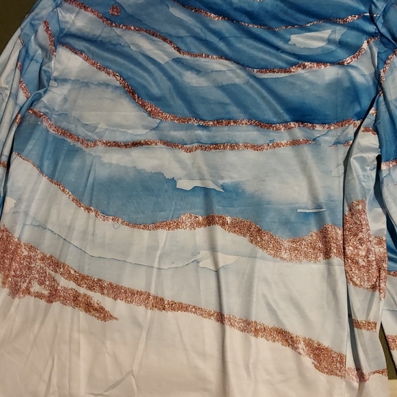 3/4 sleeve shirt - Picture 3 of 5